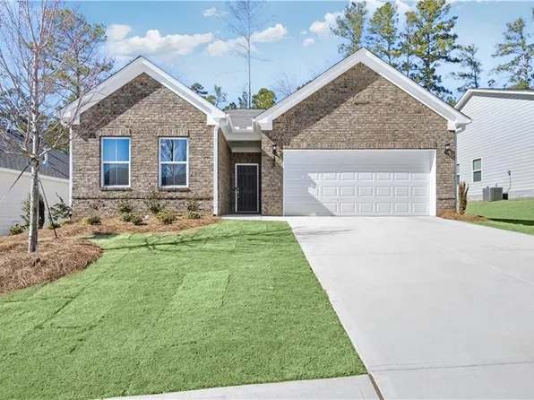 222 Park Ln, Fairburn, GA 30213