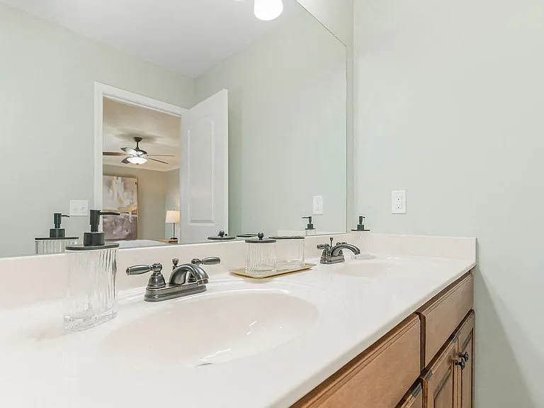 Prairie Pines Townhomes — Photo 16