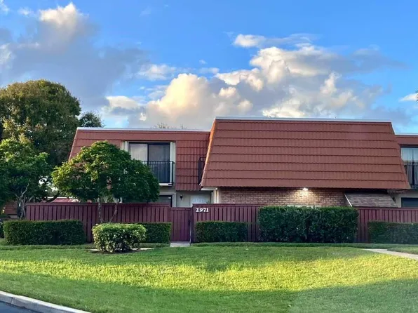 12 Waterford Dr N #2971, Deerfield Beach, FL 33442