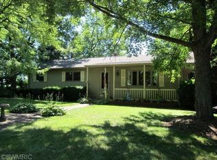 1660 Friday Rd, Coloma, MI 49038