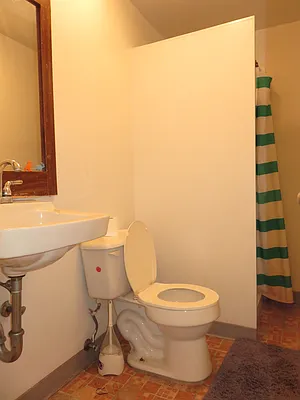 Rented by Rennit Inc. | media 23