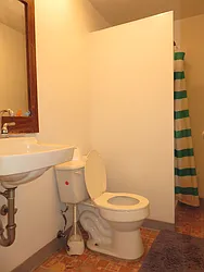 Rented by Rennit Inc.