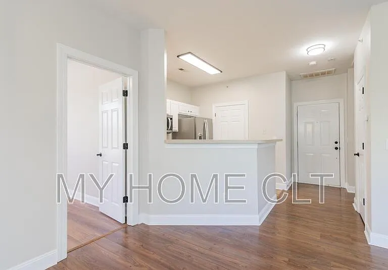 6716 Mallard Park Dr #1 — Photo 4