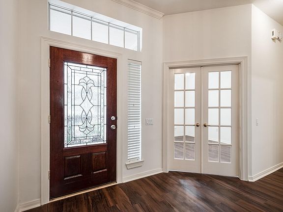 4th image of 43 N Belfair Pl