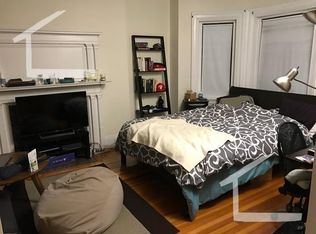 530 Newbury St #102, Boston, MA 02215