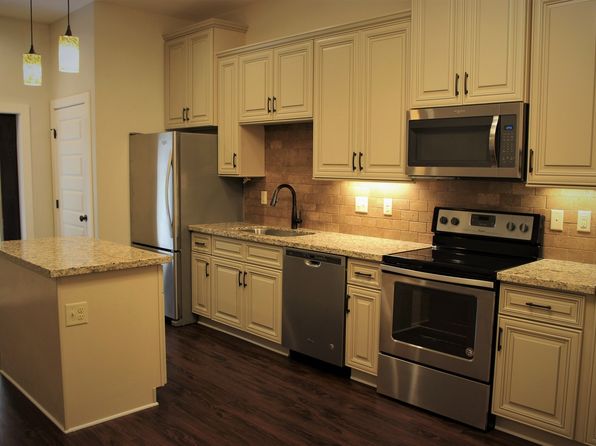 2402 Broadmoor Dr #1104CC
