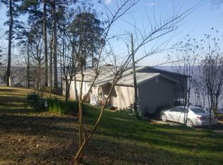 362 Emmons Ln, Converse, LA 71419