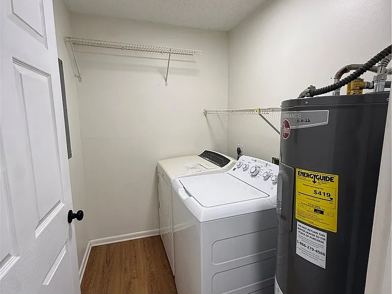 6304 Expedition Ave — Photo 23
