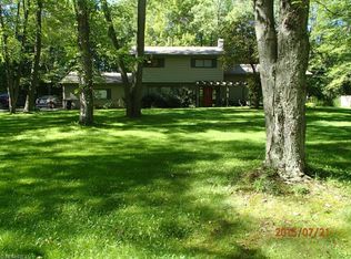 1130 Riley Rd, Aurora, OH 44202