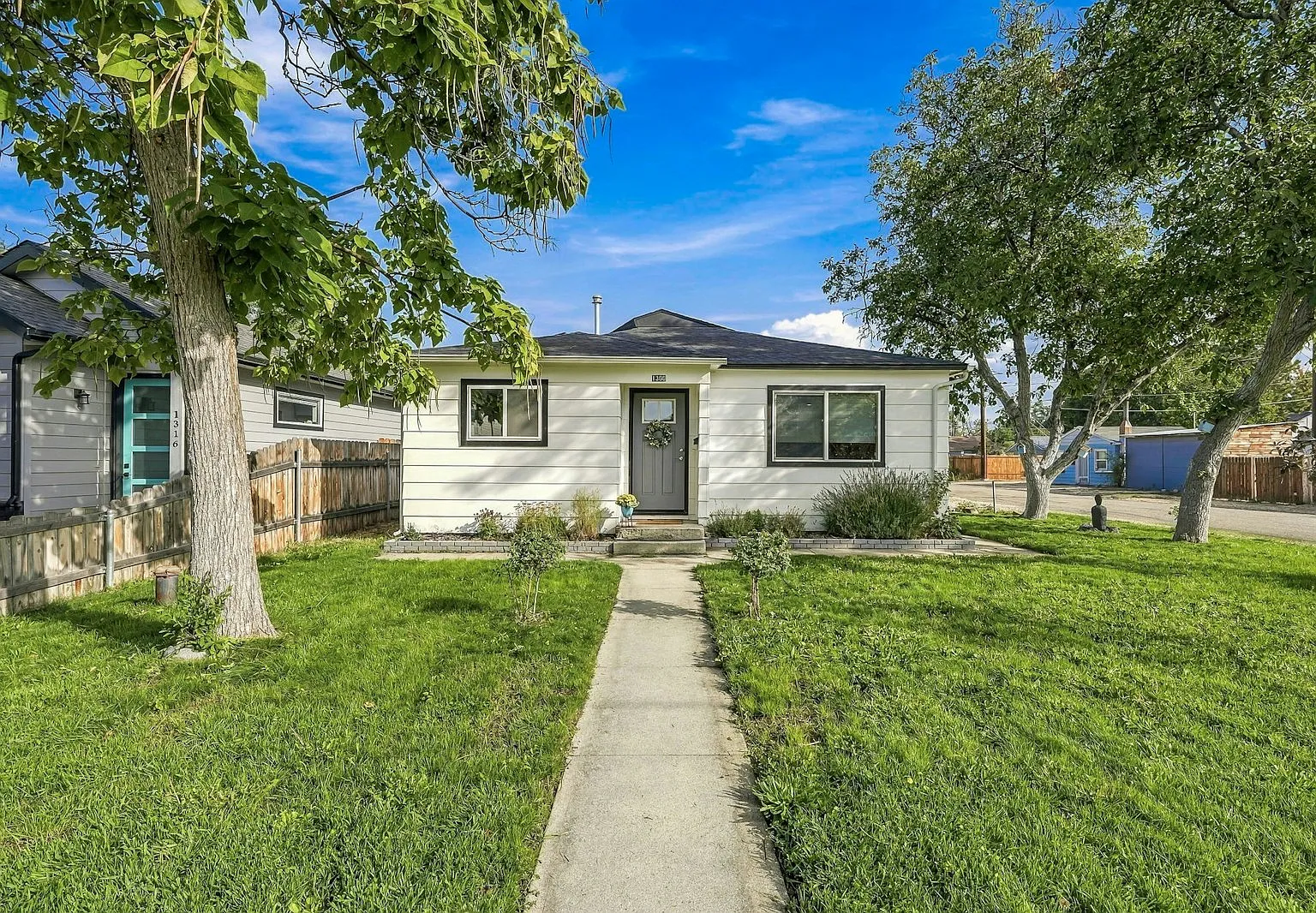 1300 West Melrose Street — Photo 1