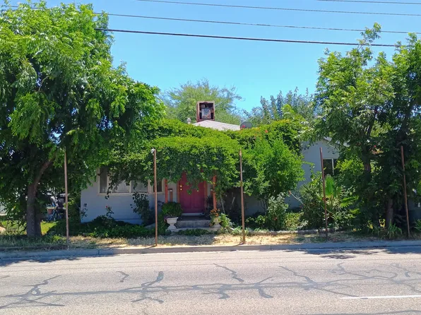 8601 W Goshen Ave, Visalia, CA 93291