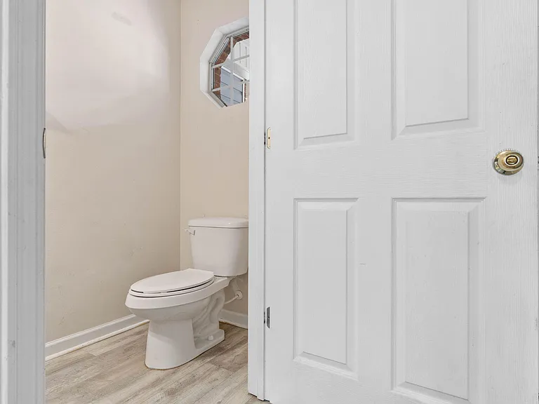 183 Swaying Pine Ct — Photo 14