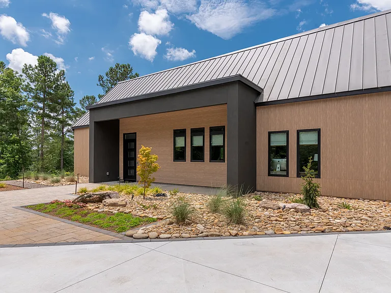 5519 Liberty Rd — Photo 4