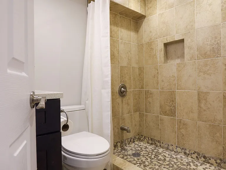 32 Bestview Cres #WALKOUT BASEMENT — Photo 7