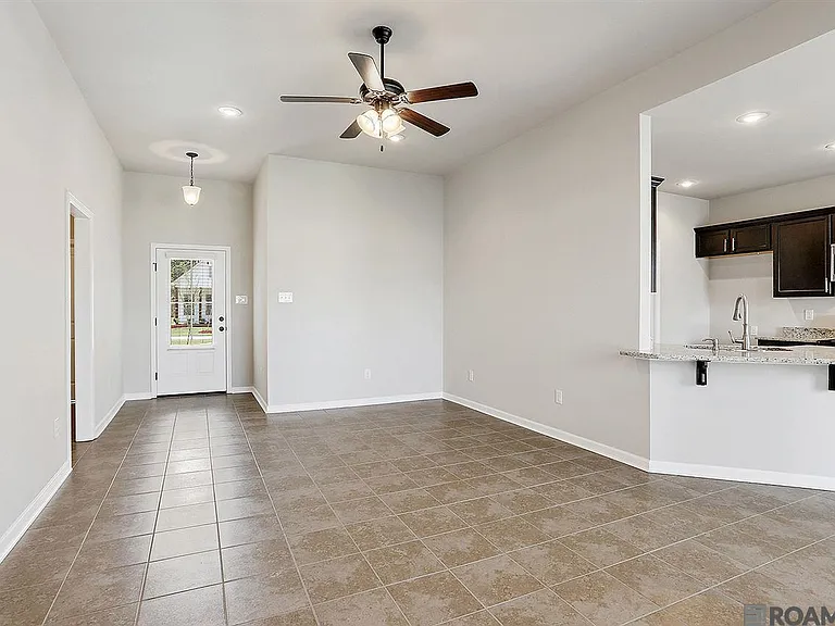 18322 Sunset Park Dr — Photo 6