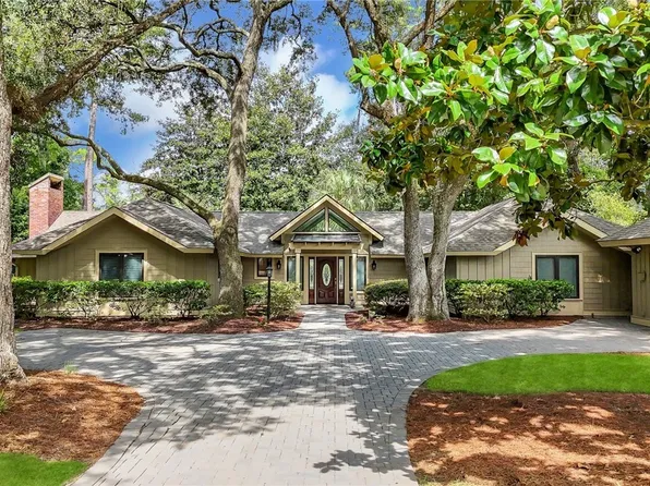 18 Willow Oak Road, Hilton Head Island, SC 29928