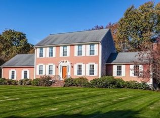 34 Hazelwood Dr, Pembroke, MA 02359