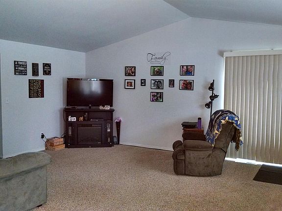 2nd image of 8982 Morning Glory Dr