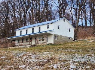 42570 McDaniel Rd, Soldiers Grove, WI 54655