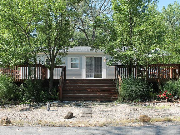 3rd image of 65 Fossil Cove Ln
