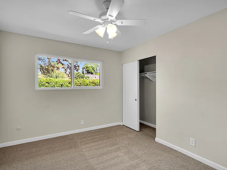 853 Hale Ct — Photo 18