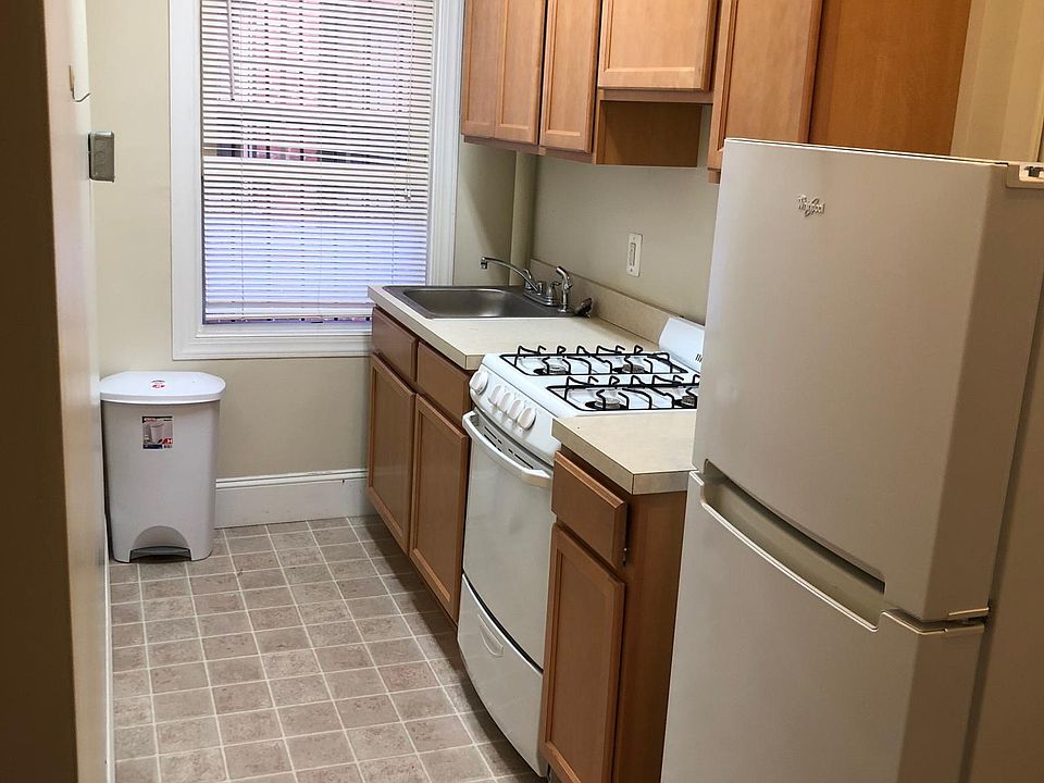 2nd image of 1815 S St NW APT 120