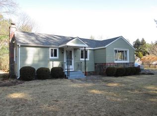 4 Wallace Rd, Southampton, MA 01073