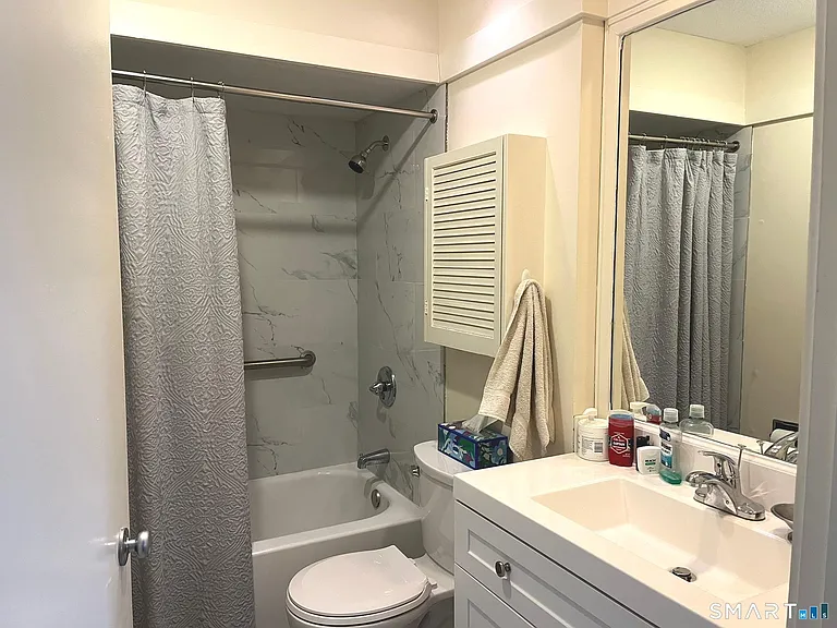 593 Heritage Vlg #D — Photo 9