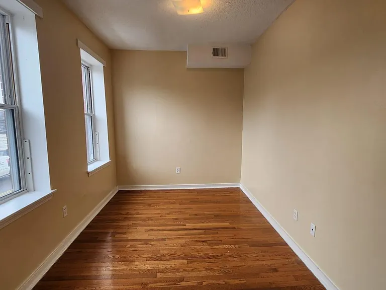 68 Sylvan Ave #6A — Photo 6