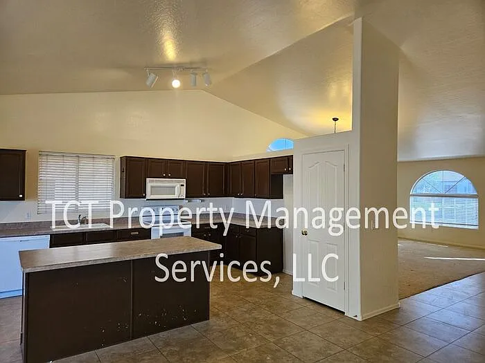 4090 S Ramona St — Photo 5