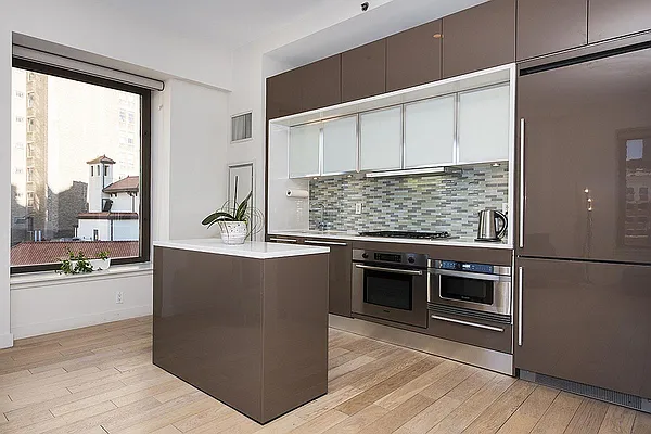 Rented by Evans Real Estate | media 18