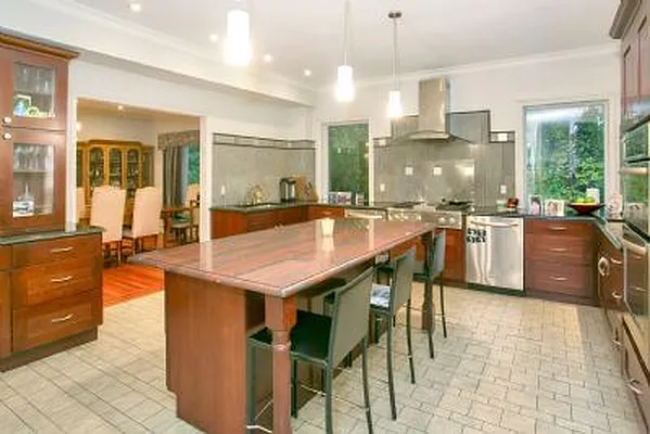 Sold by Trebach Realty | media 7