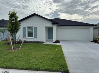 17313 Cantu Ct, North Fort Myers, FL 33917