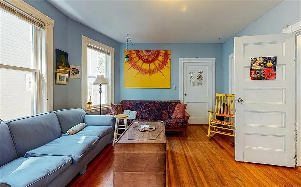 Building Photo - 65 Wyman St #3