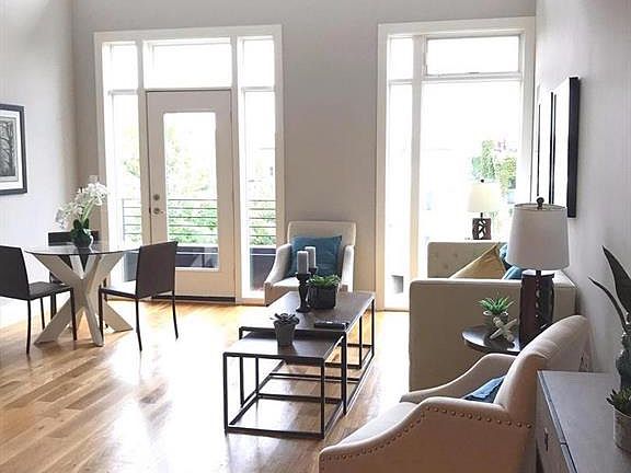 3rd image of 1826 11th St NW #Penthouse