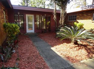 4037 Burkholm Rd, Mims, FL 32754