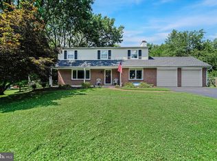 7 Willow Dr, Frazer, PA 19355