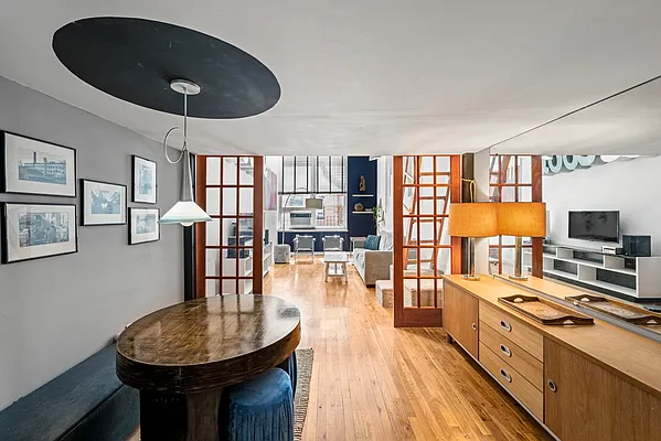 Rented by Compass | media 9