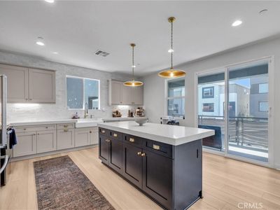917 E 3rd St, Santa Ana, CA, 92701