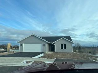 956 S Fulton Ave #19, Sturgeon Bay, WI 54235