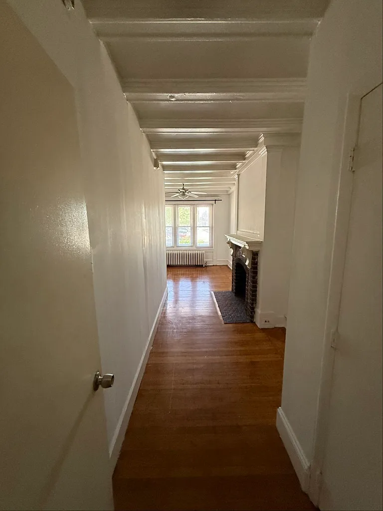 Tour Sunday 10 am- 12 Spacious Apartment in University City, Philadelphia — Photo 4