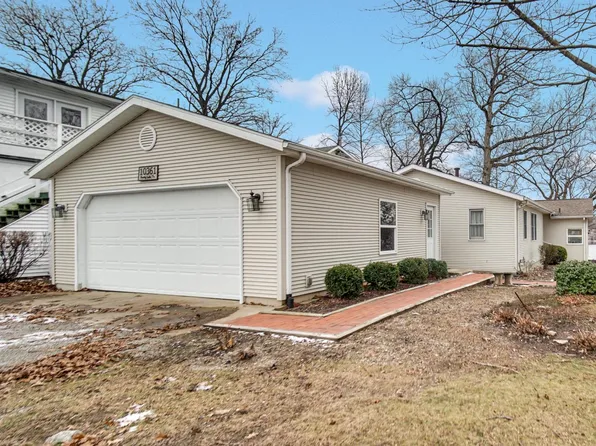 10361 Pretty Lake Trl, Plymouth, IN 46563