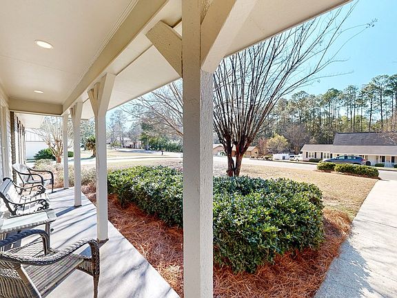 5th image of 1125 Appian Way