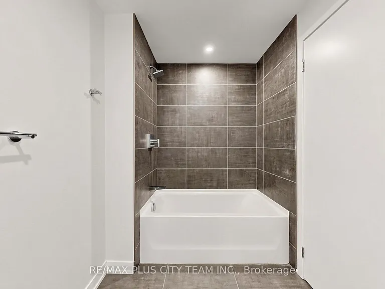 15 Holmes Ave #407 — Photo 20