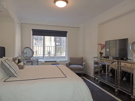 Rented by essential NEW YORK Real Estate | media 14