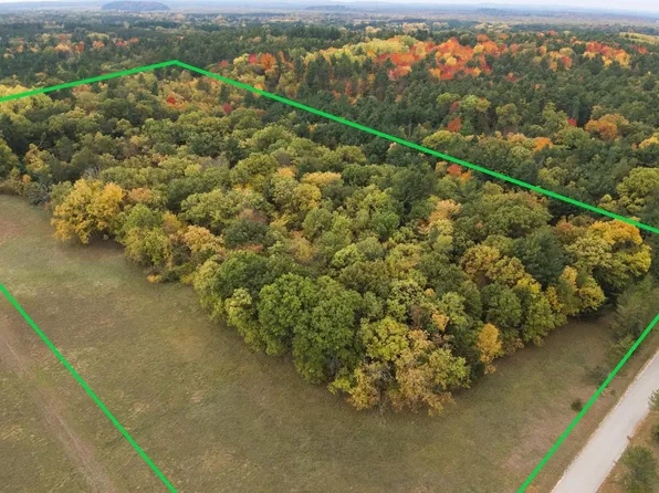 1123 Gale Avenue, Wisconsin Dells, WI 53965