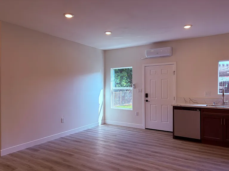 5666 Campanile Way — Photo 5
