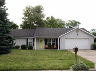 113 Melanee Ln, Oxford, OH 45056