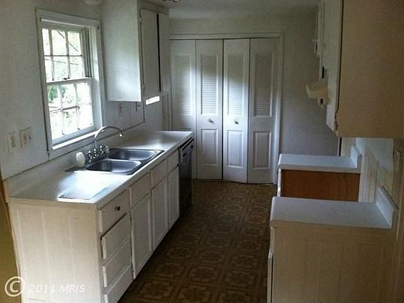 2nd image of 6515 Deerskin Dr