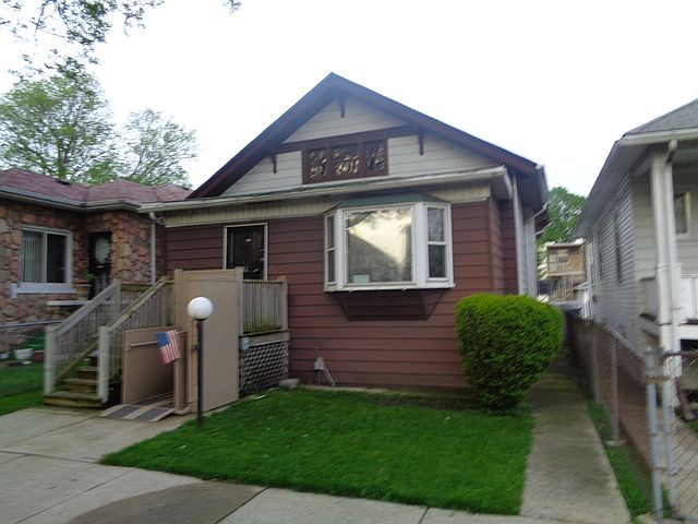 1st image of 7941 S Kingston Ave